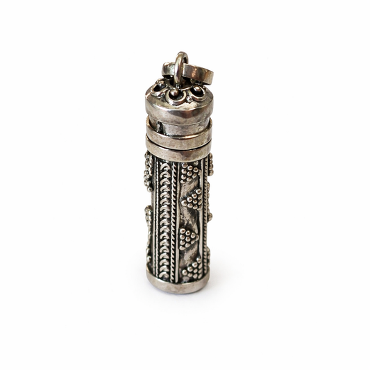 Secret Opening Pendant with Tribal Pattern /925 Silver Philigre Parfum Pendants