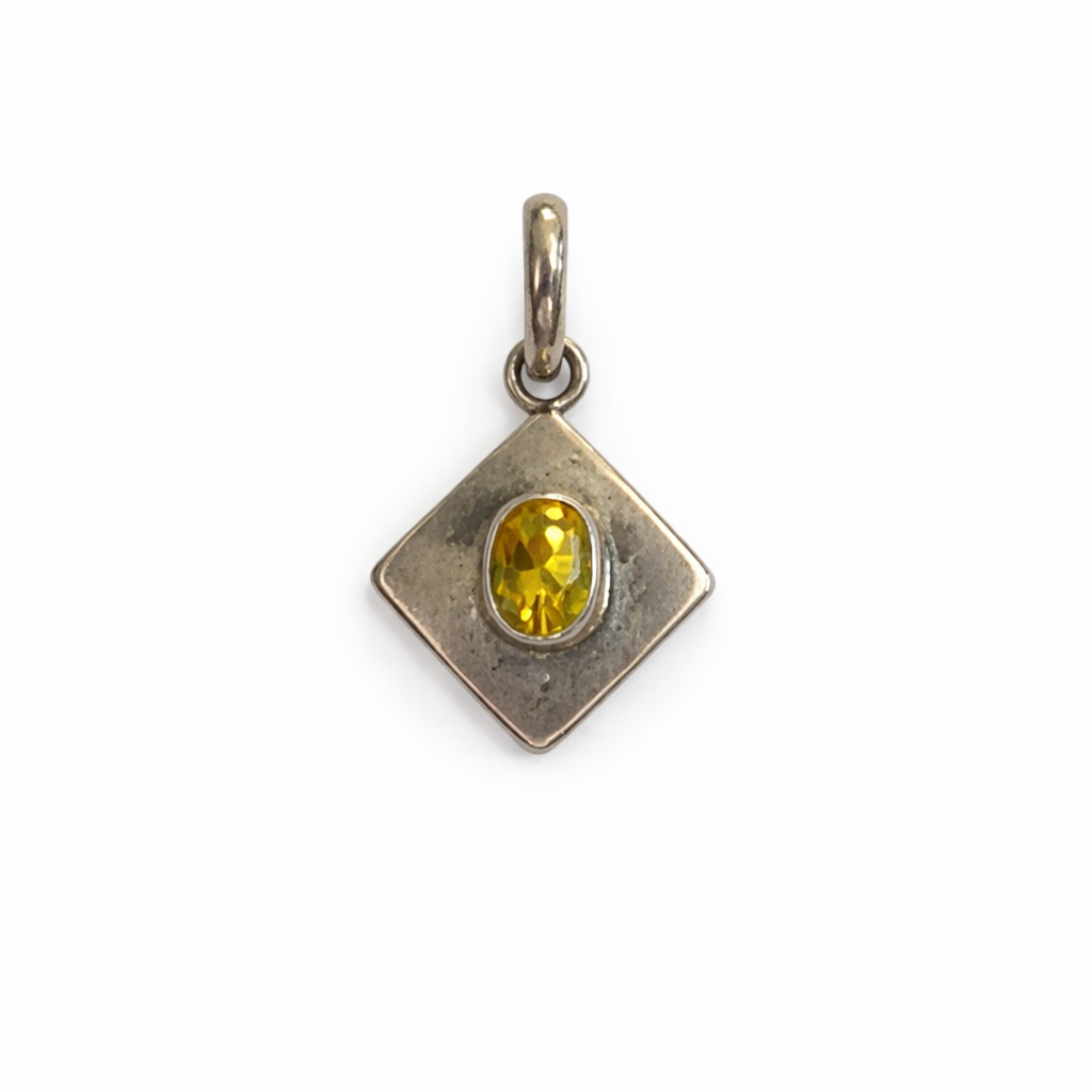 Gorgeous Citrine Stone on Silver Setting & pendant