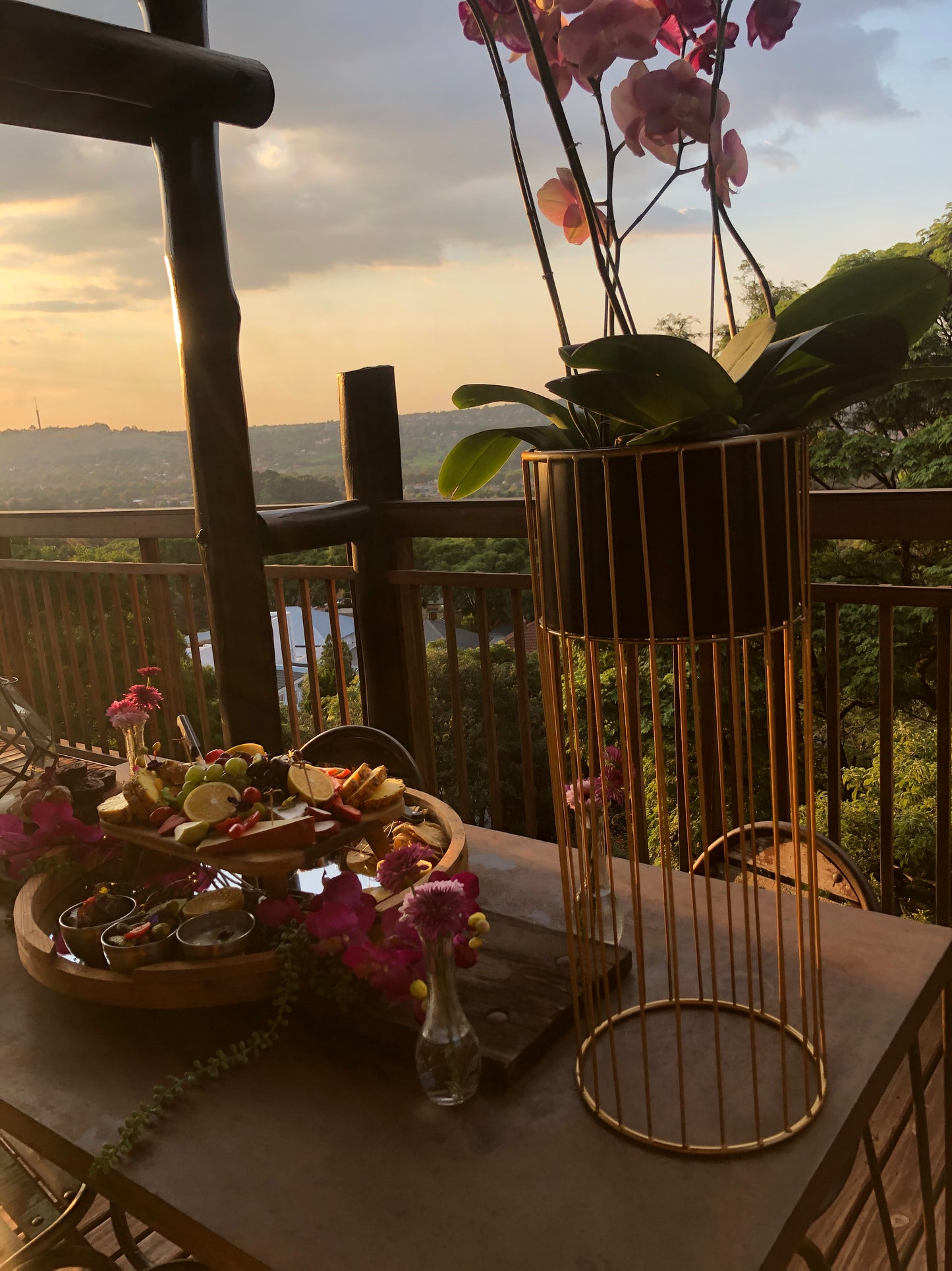 Private Dining Decor Setup