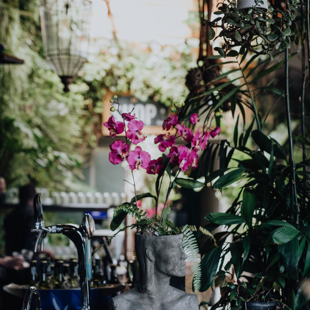 Decor styling